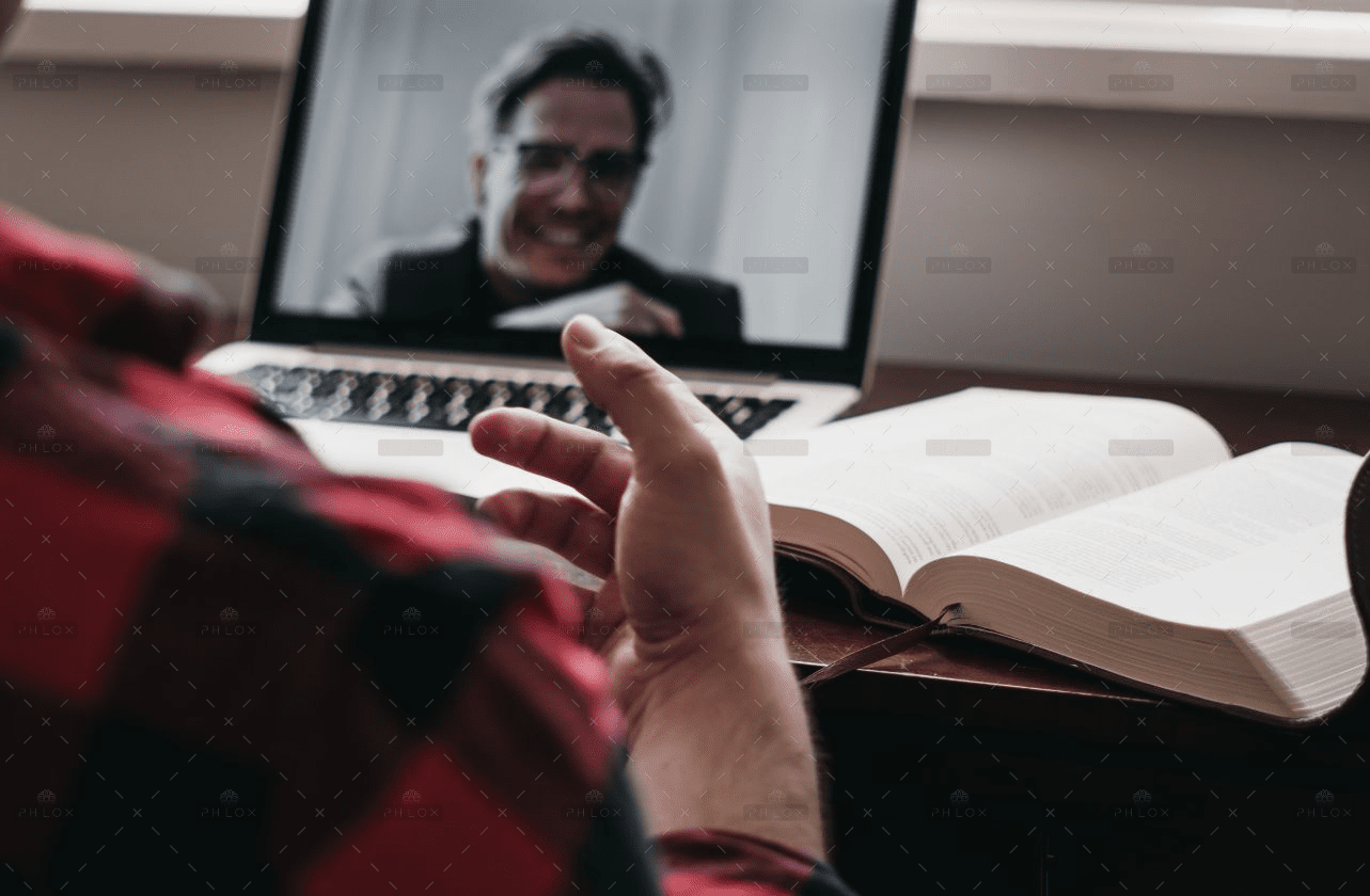 demo-attachment-2944-dylan-ferreira-HJmxky8Fvmo-unsplash